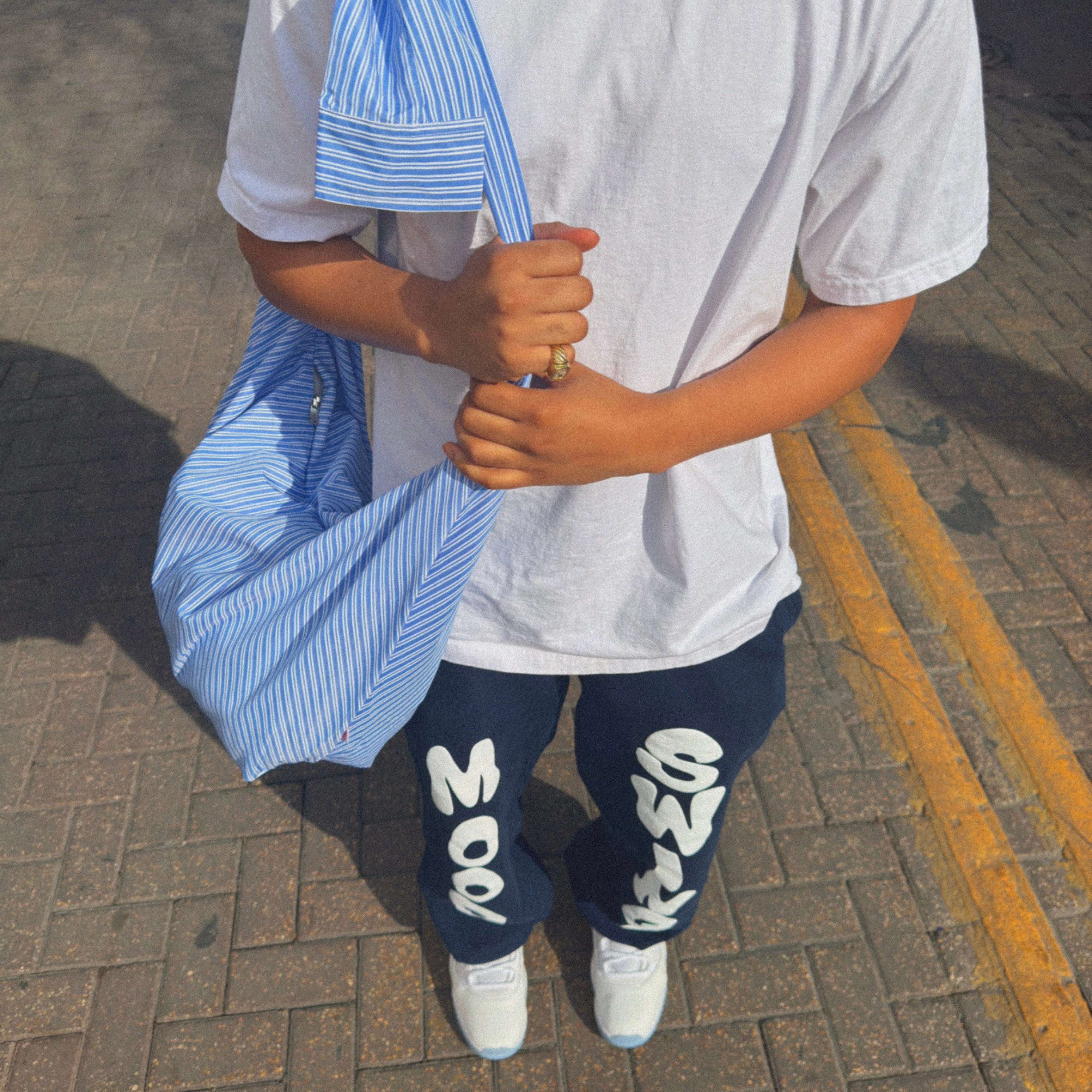 SSSTUFFFF Shirt Sleeve Bag